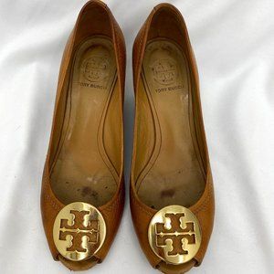 Tory Burch Open Toe Wedge, tan,  Size 8 to 8.5